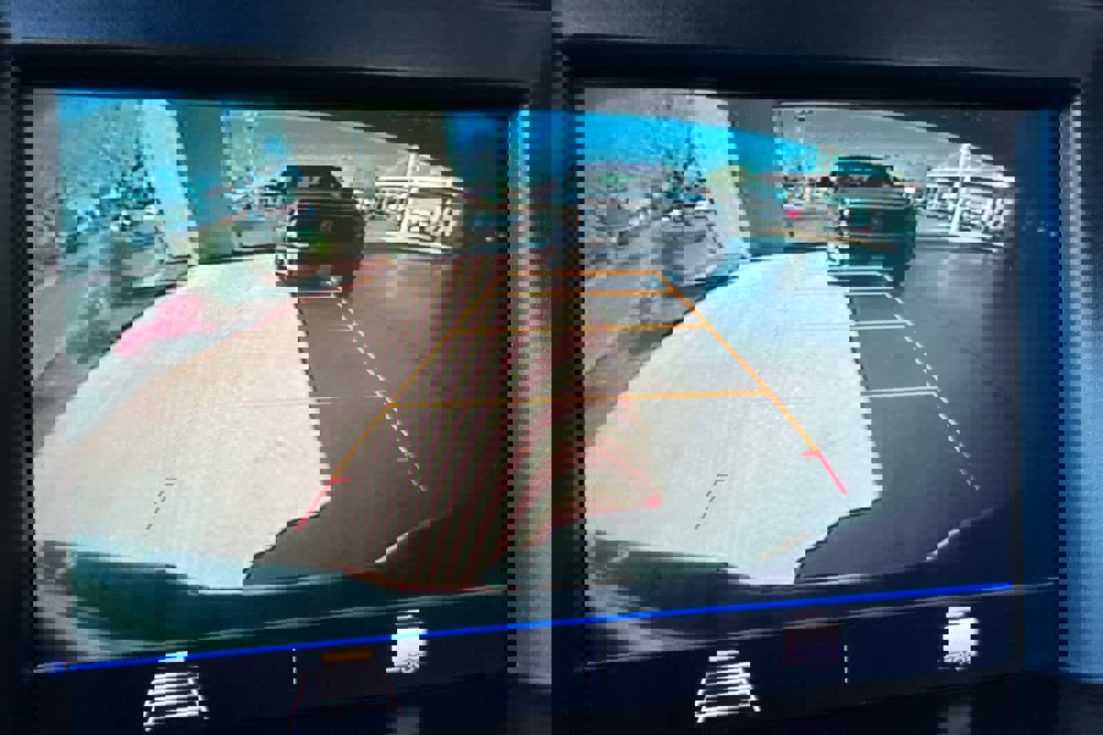 Used 2022 Chevrolet Colorado W/T image 19