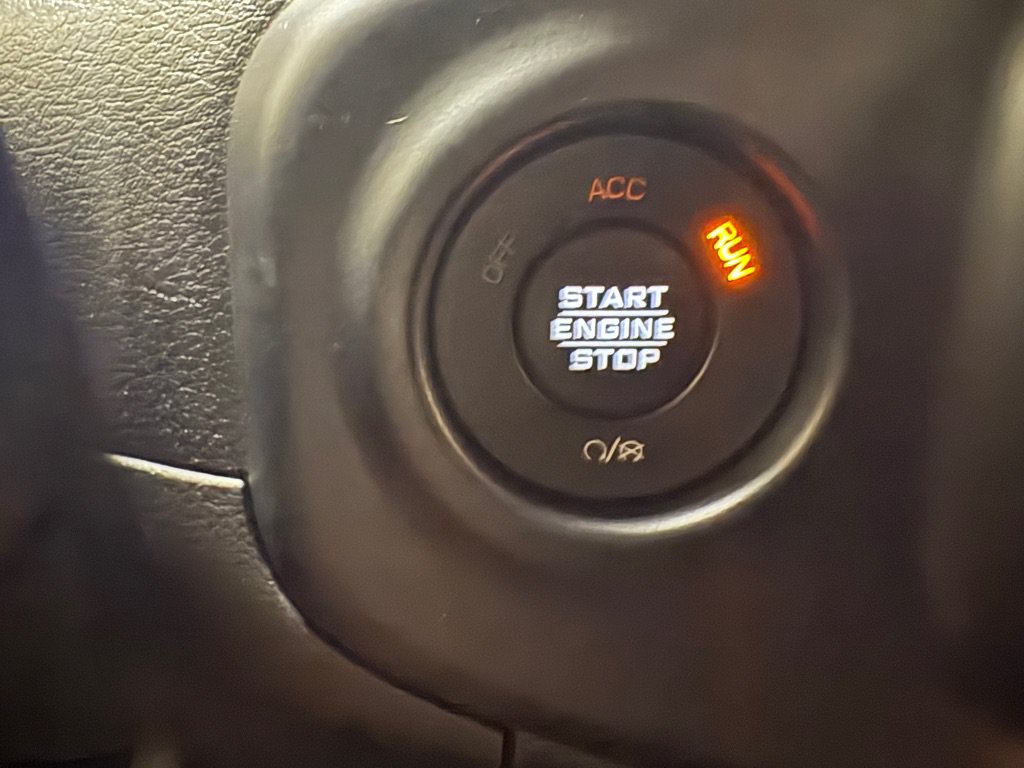 Used 2020 Jeep Wrangler Unlimited Rubicon AWD/4WD image 32
