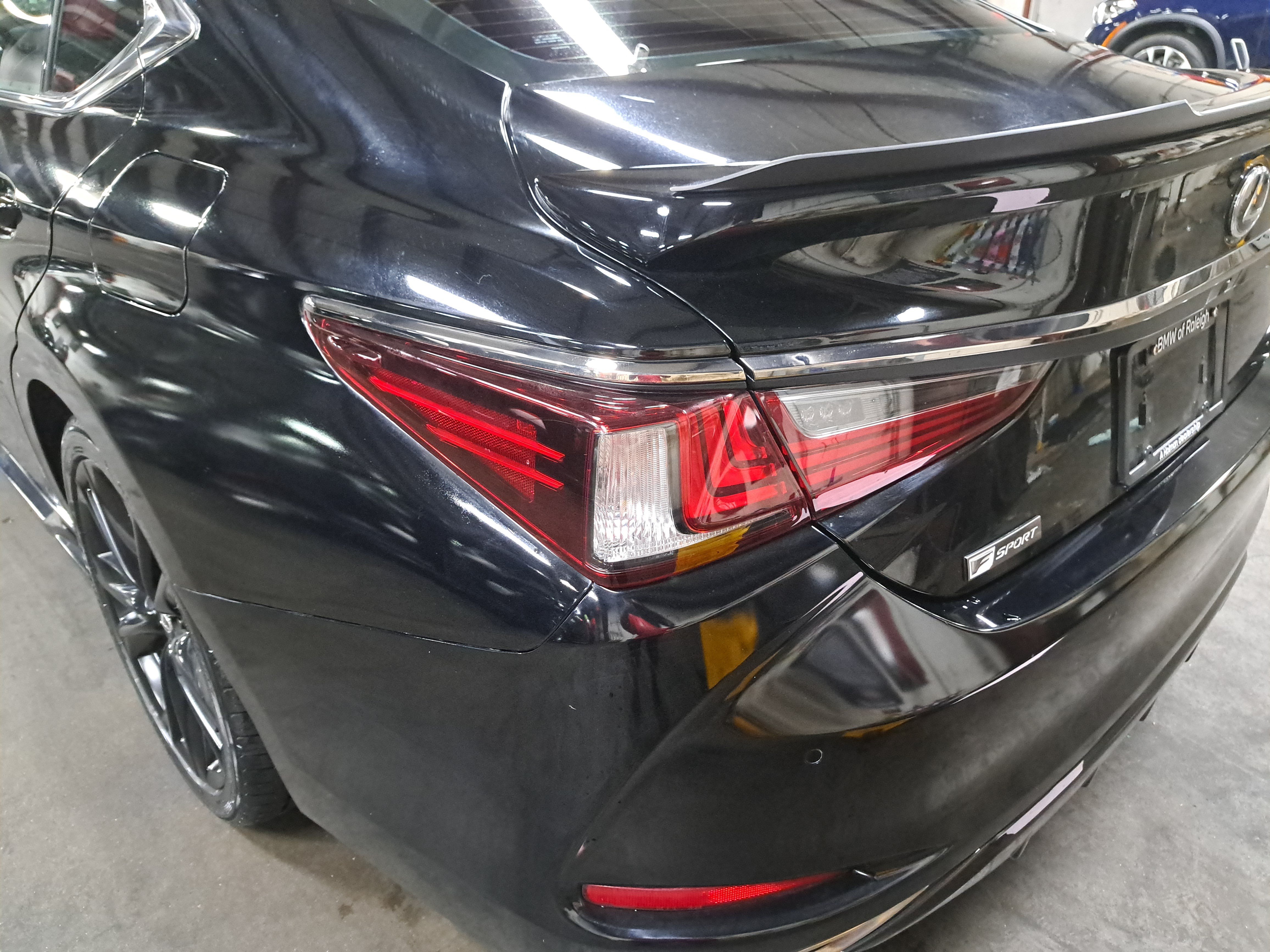 Used 2023 Lexus ES 350 F Sport w/ Accessory Package (Z1) FWD image 36