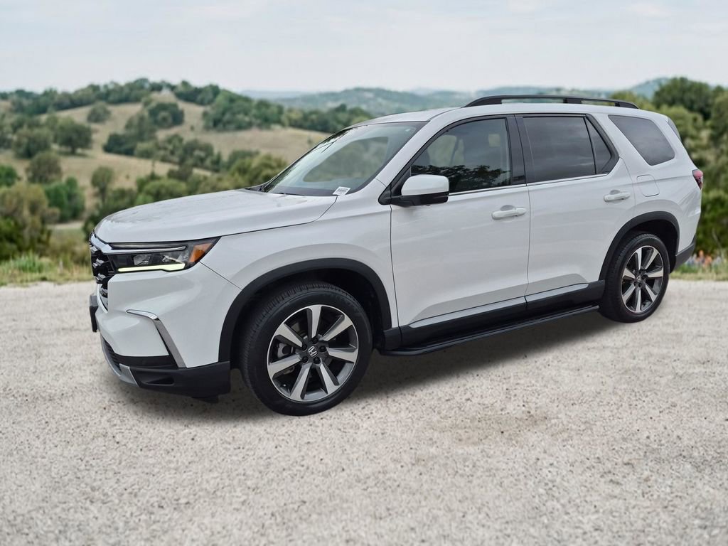 Used 2024 Honda Pilot Elite image 3
