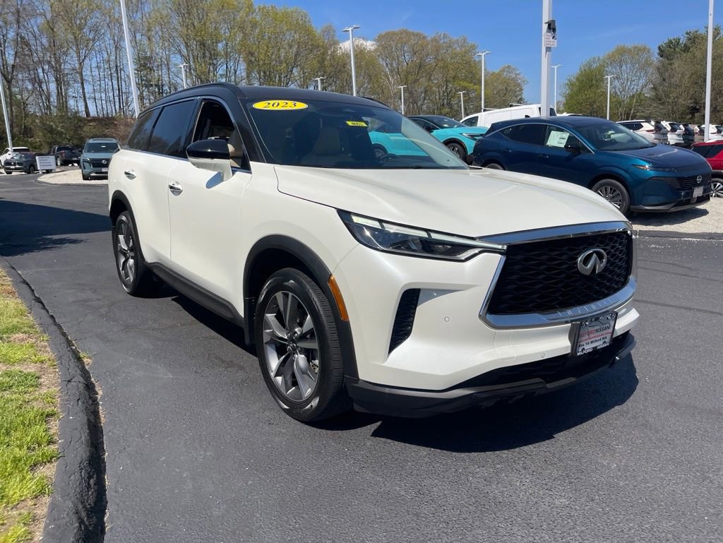 Used 2023 INFINITI QX60 Luxe w/ Cargo Package AWD/4WD image 32