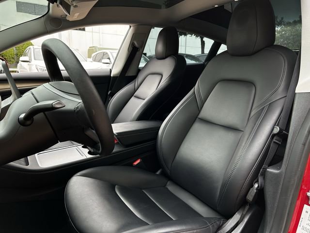 Used 2022 Tesla Model 3 Long Range AWD/4WD image 25