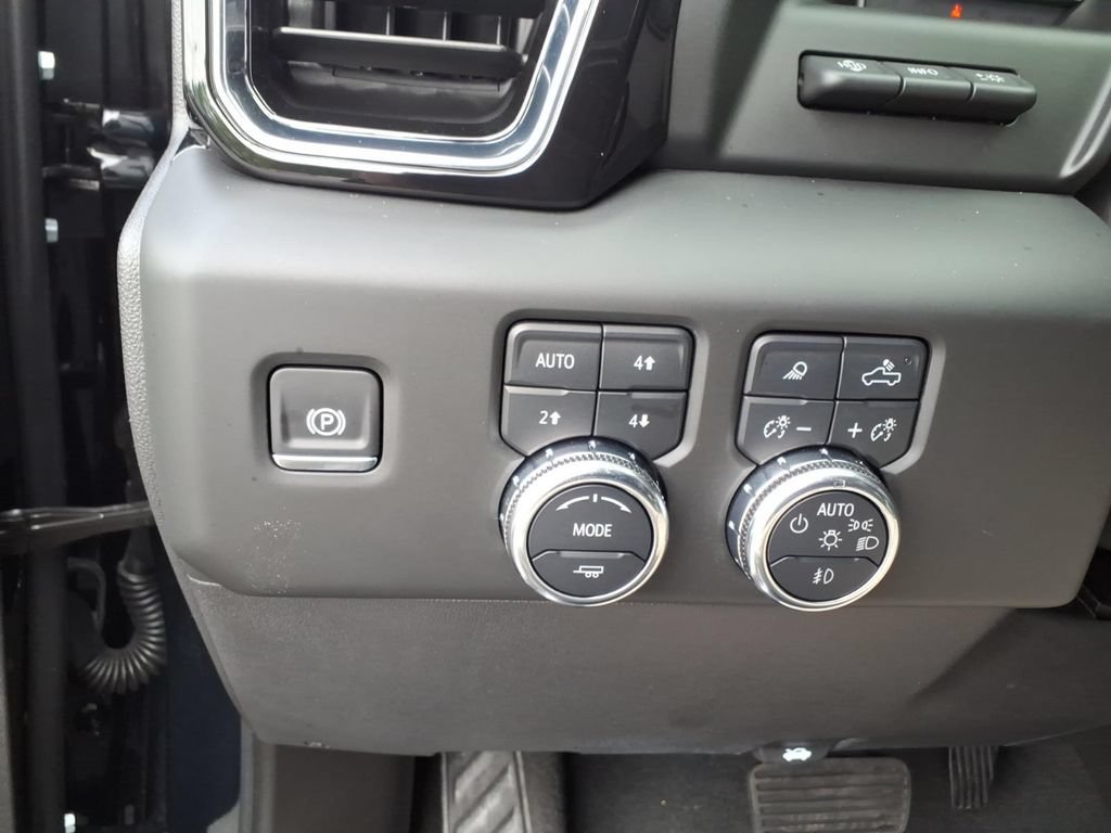Certified 2025 GMC Sierra 1500 Denali w/ Denali Reserve Package AWD/4WD image 29