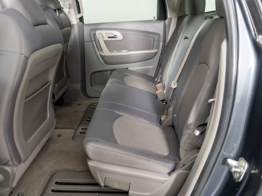 Used 2011 Chevrolet Traverse LS AWD/4WD image 11