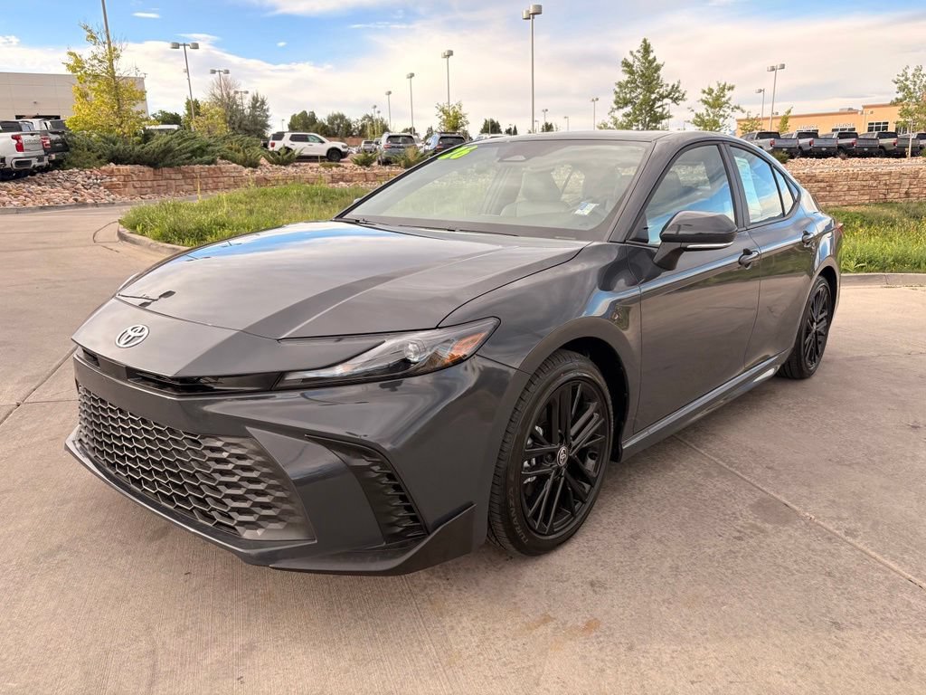 Used 2026 Toyota Camry SE w/ Convenience Package FWD image 3