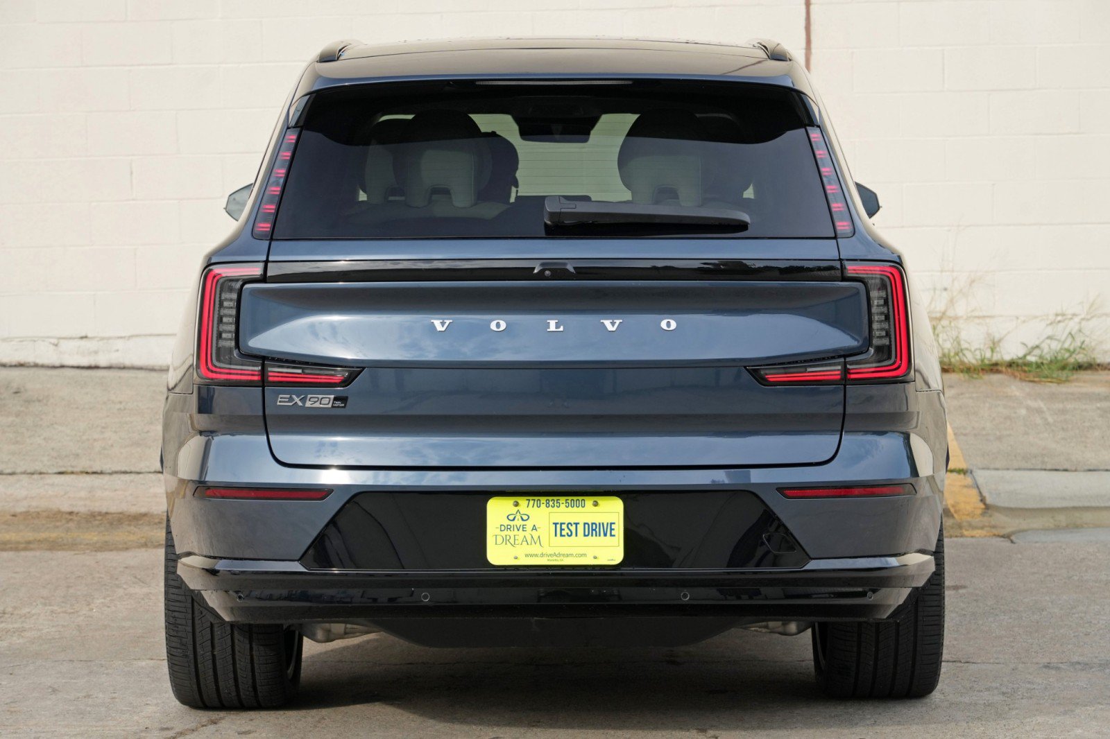 Used 2025 Volvo EX90 Ultra AWD/4WD image 52