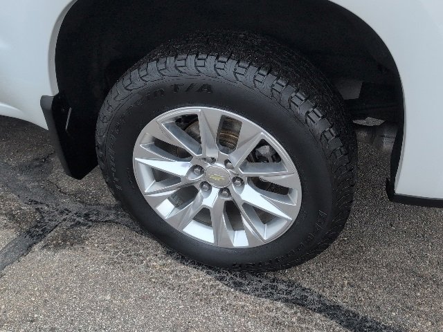 Used 2020 Chevrolet Silverado 1500 LTZ w/ LTZ Convenience Package image 15