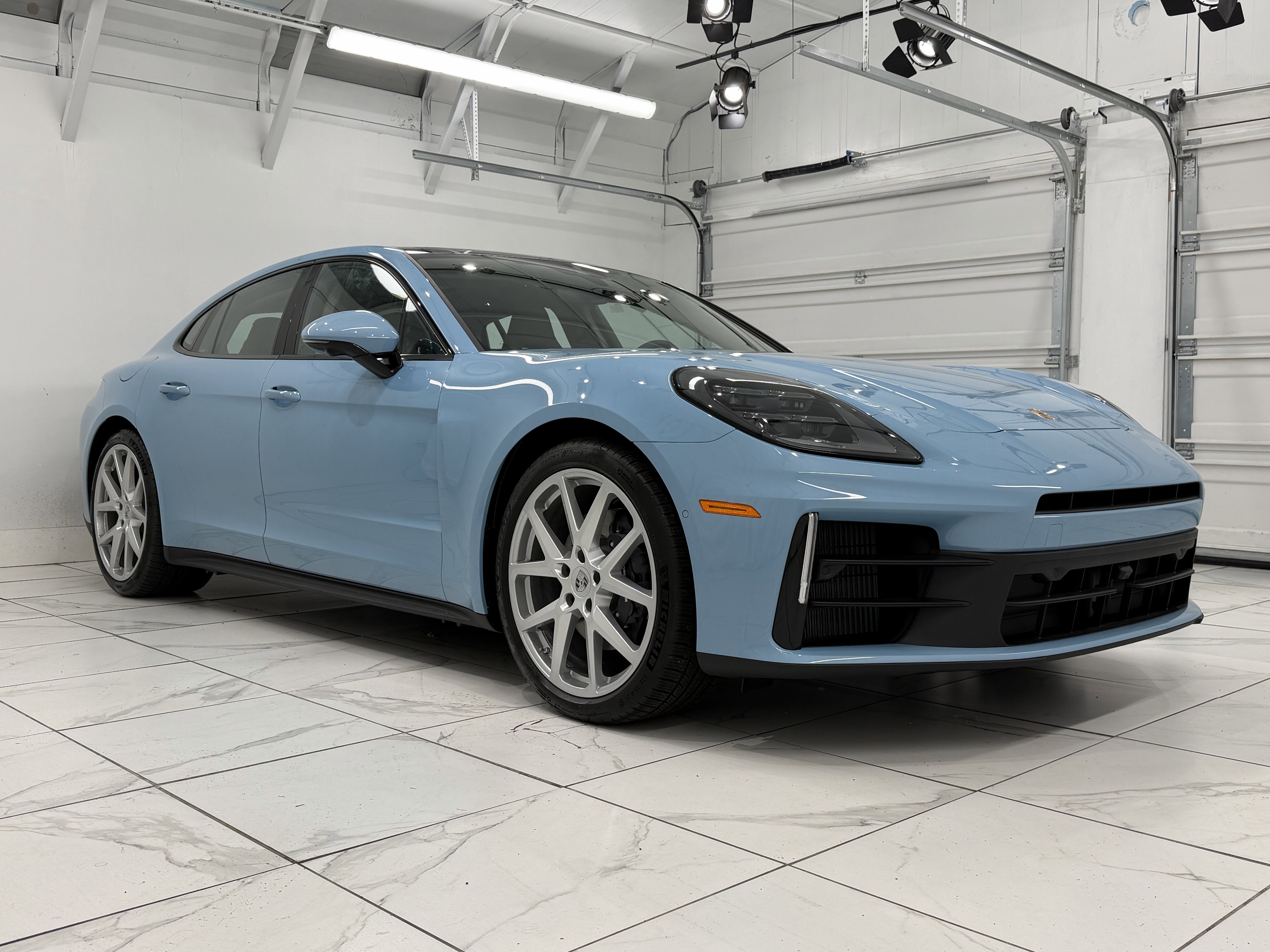 New 2026 Porsche Panamera 4 image 10