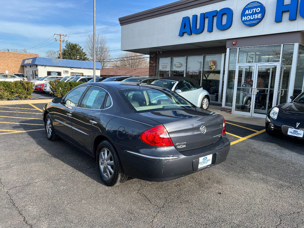 Used 2009 Buick LaCrosse CX image 11