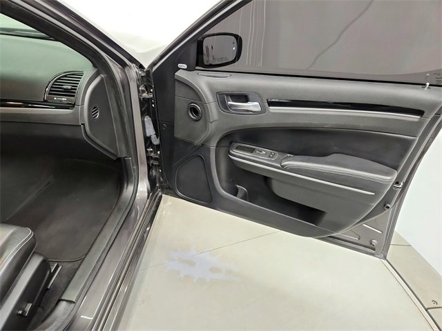 Used 2021 Chrysler 300 S w/ S Model Appearance Package image 39