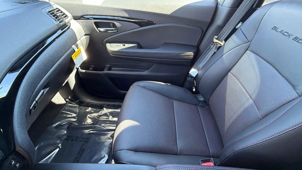 New 2026 Honda Ridgeline Black Edition image 12