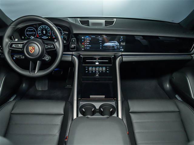 New 2026 Porsche Panamera 4 AWD/4WD image 18