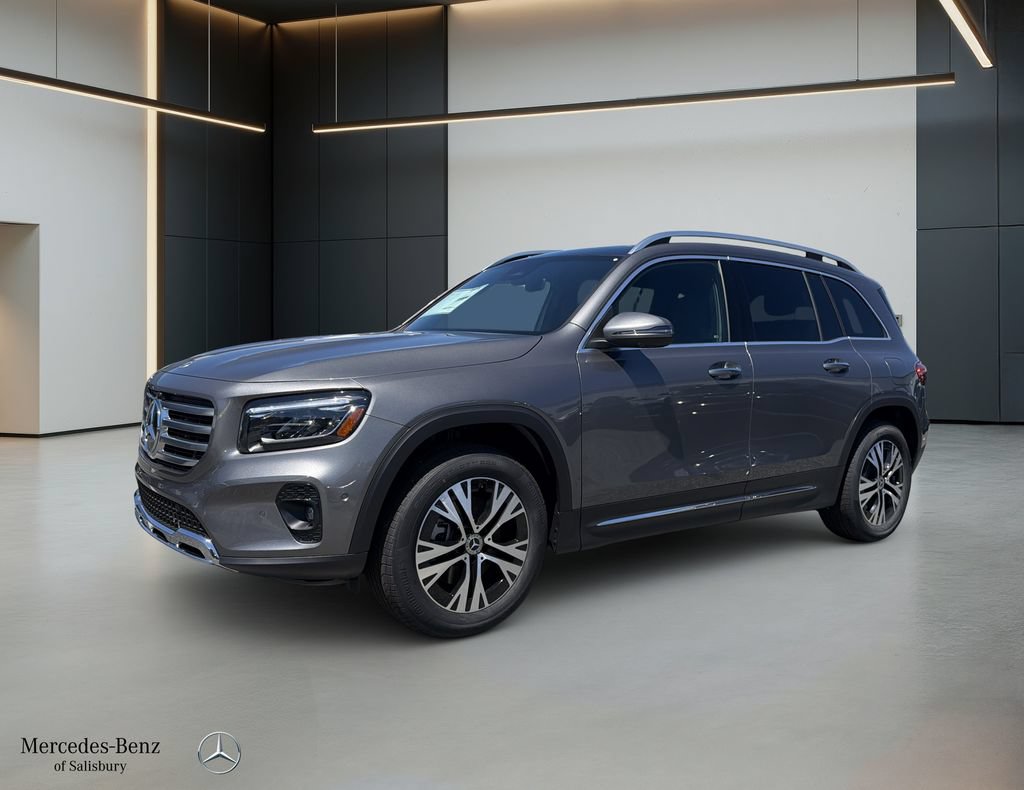 New 2026 Mercedes-Benz GLB 250 4MATIC image 1