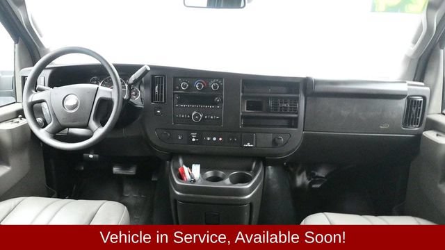 Used 2024 Chevrolet Express 3500 LS RWD image 16