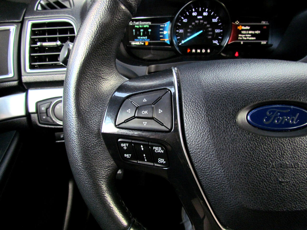 Used 2018 Ford Explorer Limited w/ Equipment Group 301A image 32