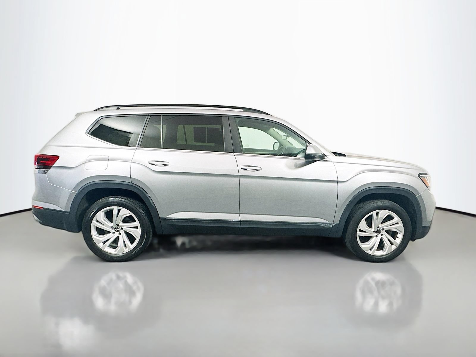 Used 2021 Volkswagen Atlas SE AWD/4WD image 8