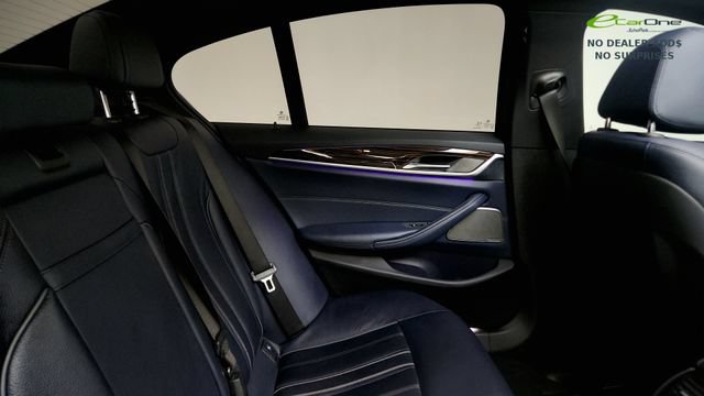 Used 2018 BMW 530e w/ M Sport Package 2 RWD image 39