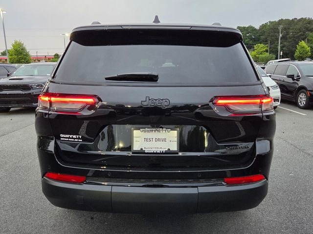 New 2025 Jeep Grand Cherokee L Limited w/ Black Appearance Package RWD image 7