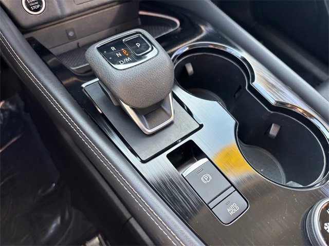 Used 2022 Nissan Rogue Platinum w/ Head-Up Display Package image 28