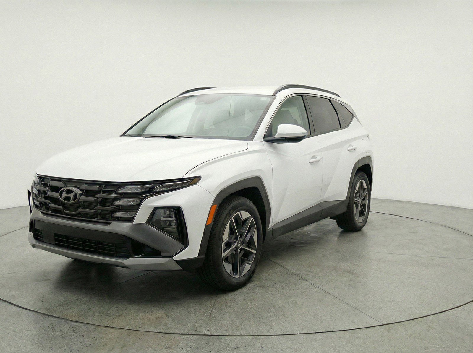 Used 2025 Hyundai Tucson SEL AWD/4WD image 3