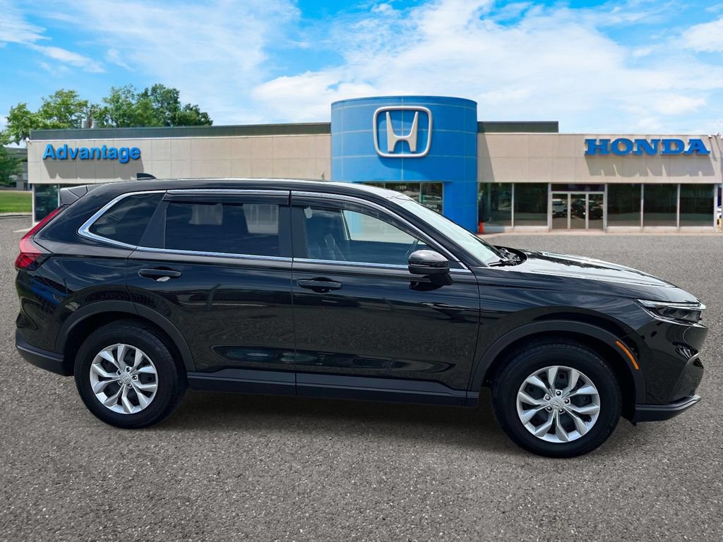 Certified 2025 Honda CR-V LX image 3