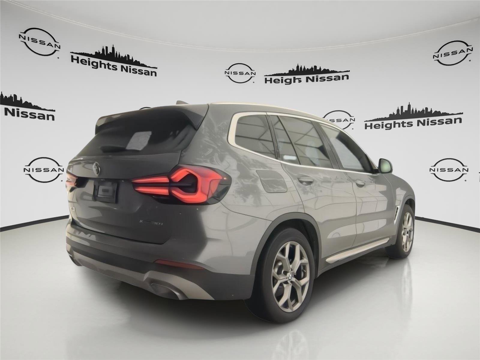 Used 2024 BMW X3 xDrive30i w/ Convenience Package image 3