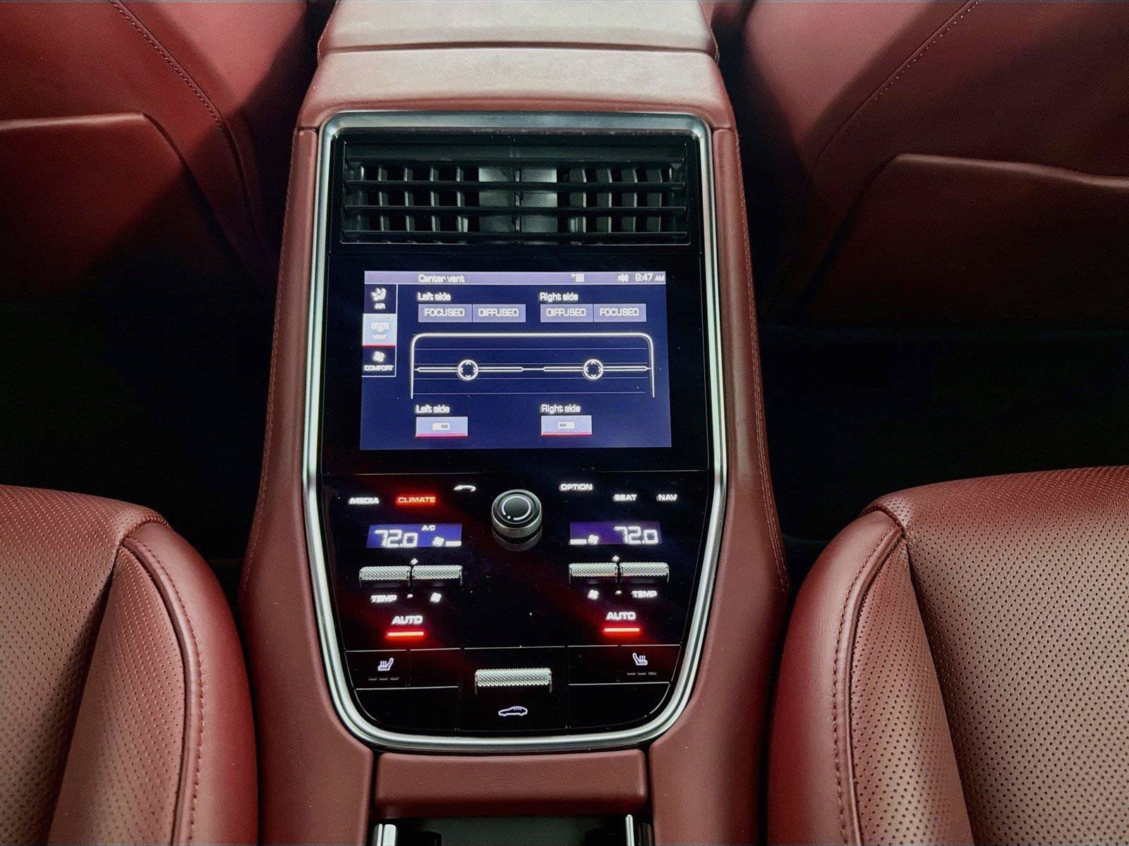 Certified 2018 Porsche Panamera Turbo AWD/4WD image 23