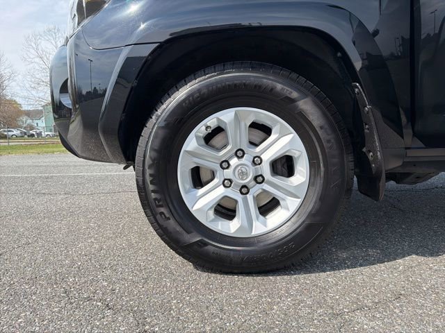 Used 2021 Toyota 4Runner SR5 image 23