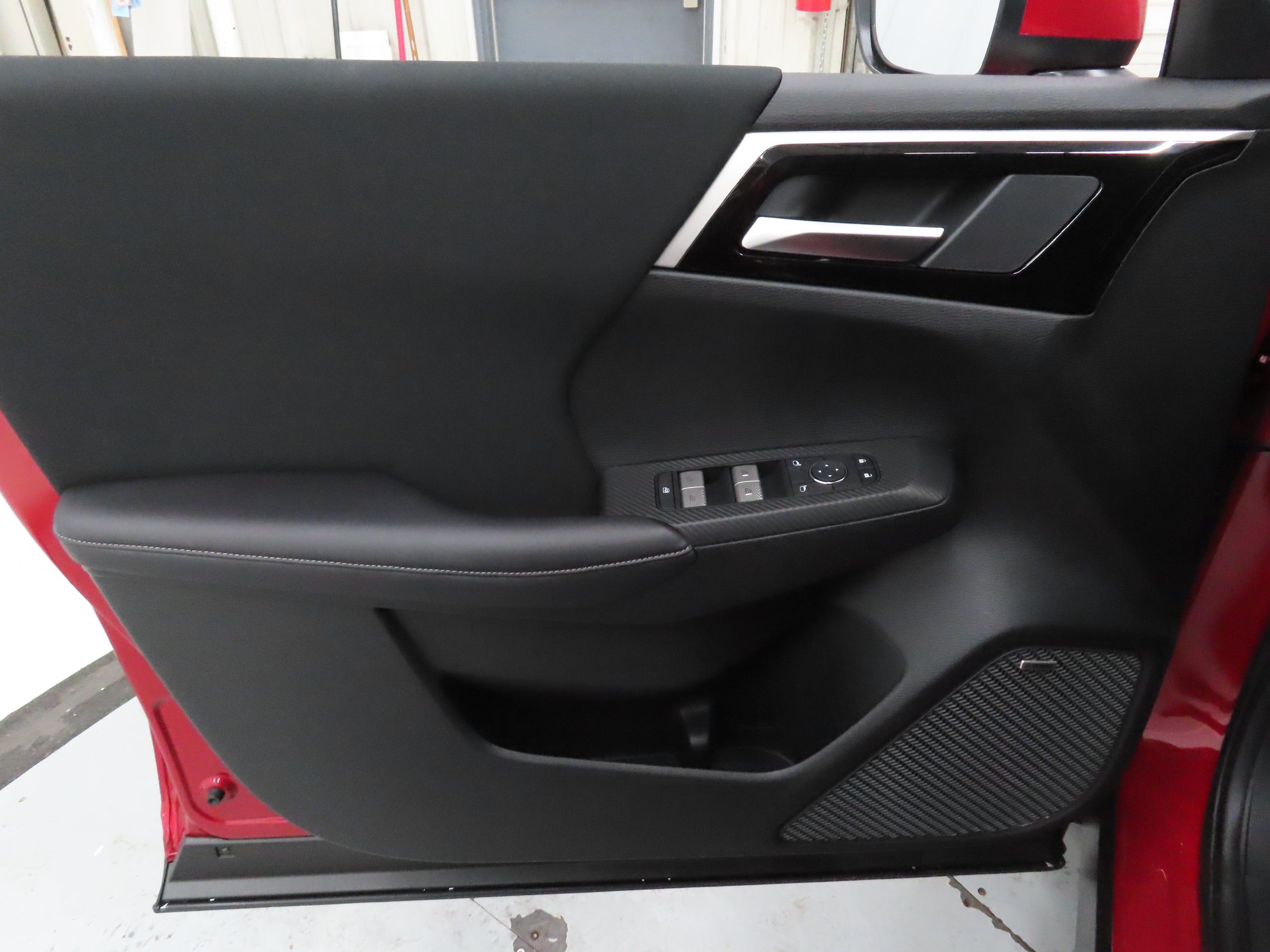 New 2026 Mitsubishi Outlander ES FWD image 10