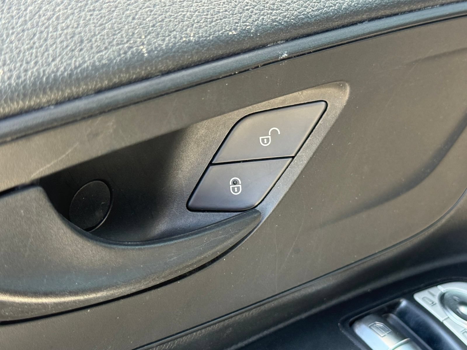 Used 2023 Mercedes-Benz Metris image 25