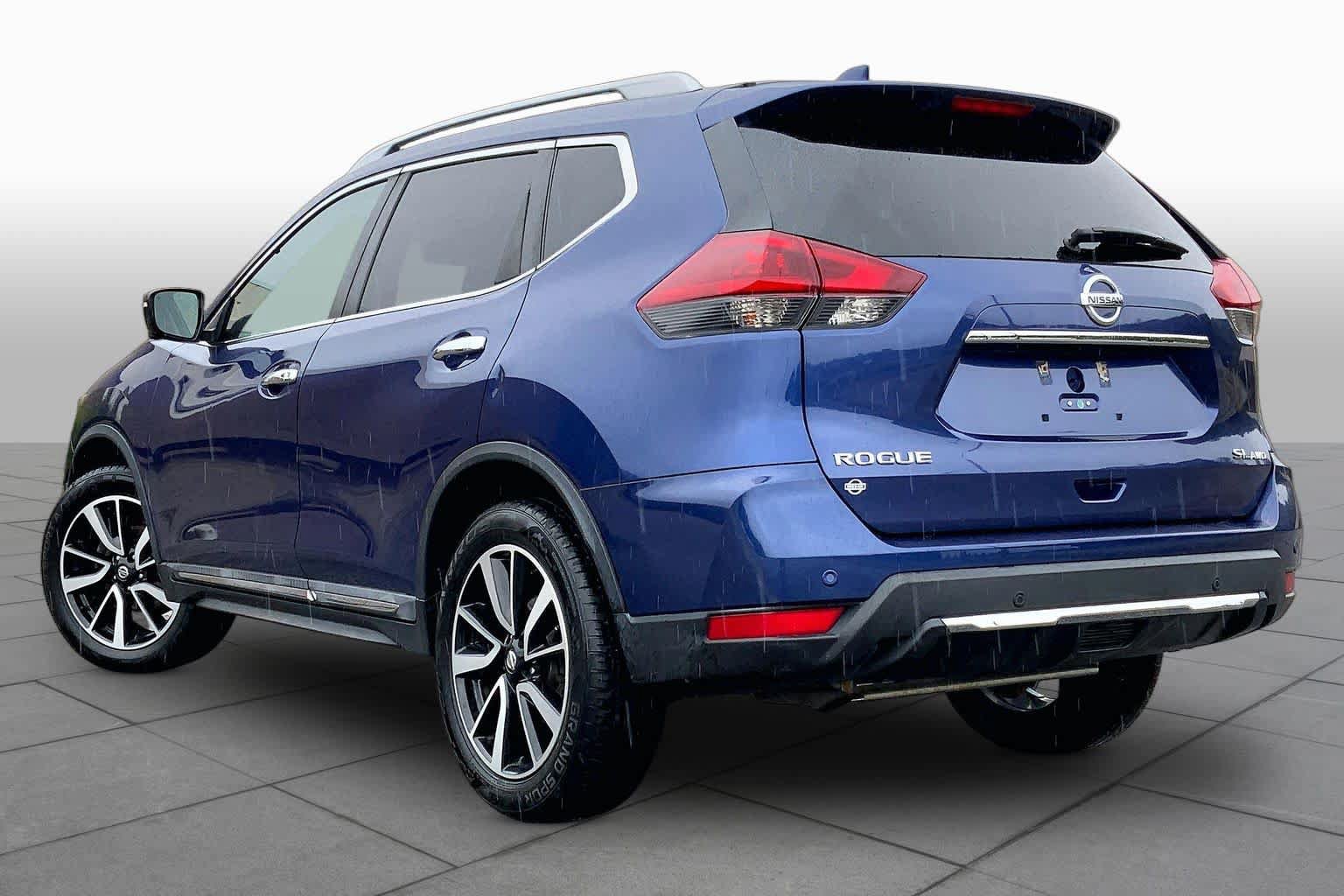 Used 2019 Nissan Rogue SL AWD/4WD image 12