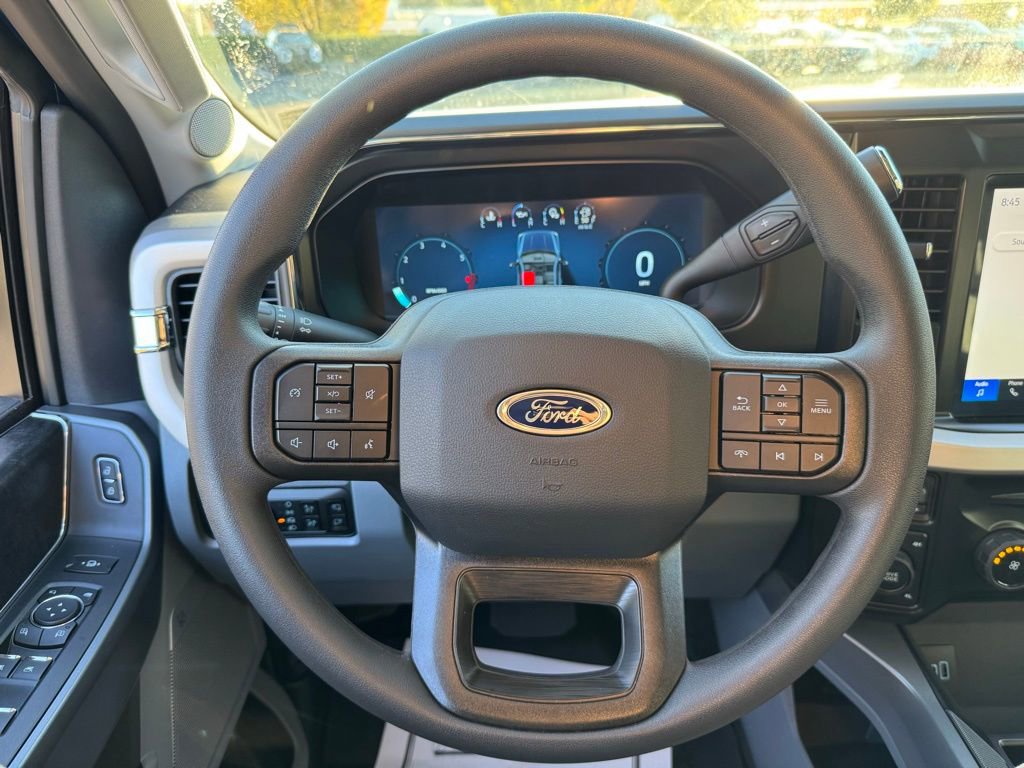 New 2026 Ford F350 4x4 Crew Cab Super Duty image 15
