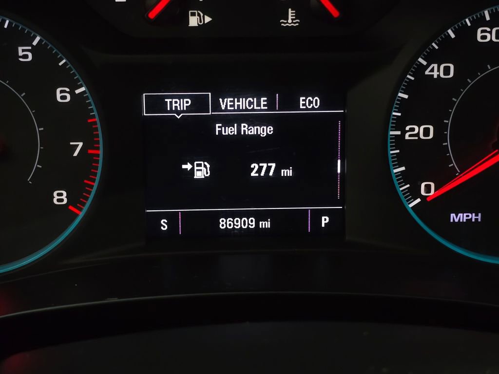 Used 2020 Chevrolet Malibu LT image 25