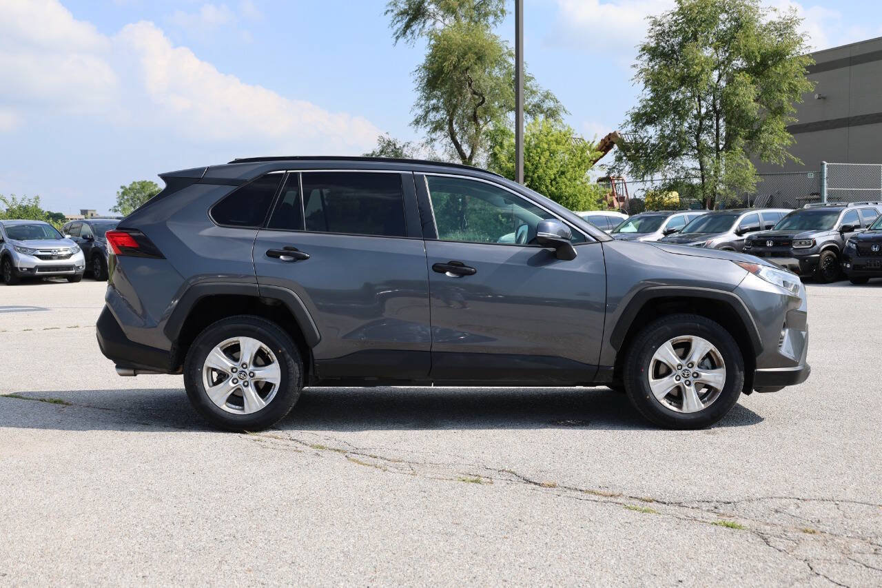 Used 2021 Toyota RAV4 XLE AWD/4WD image 7