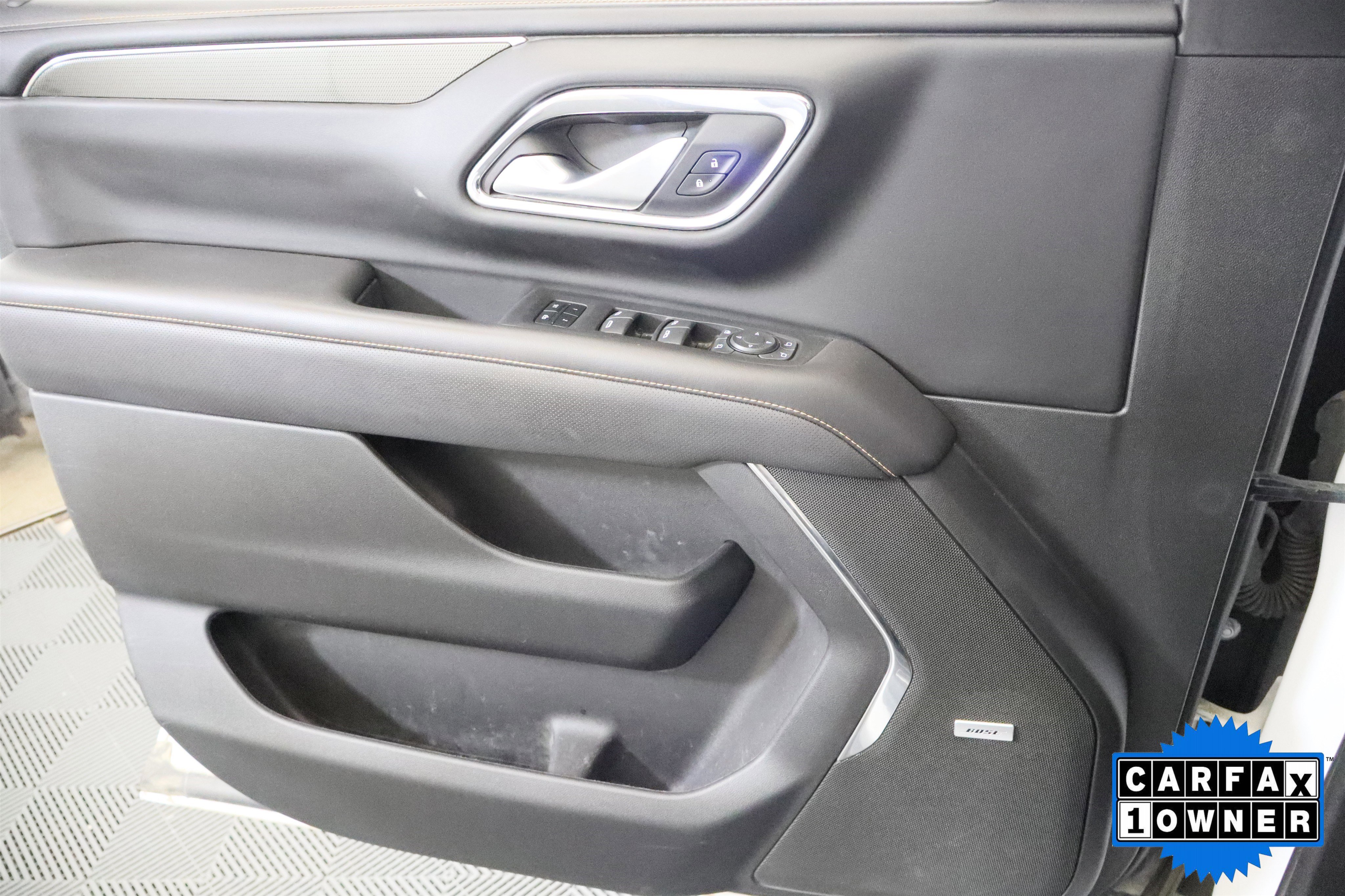 Used 2022 GMC Yukon AT4 w/ Technology Package image 34