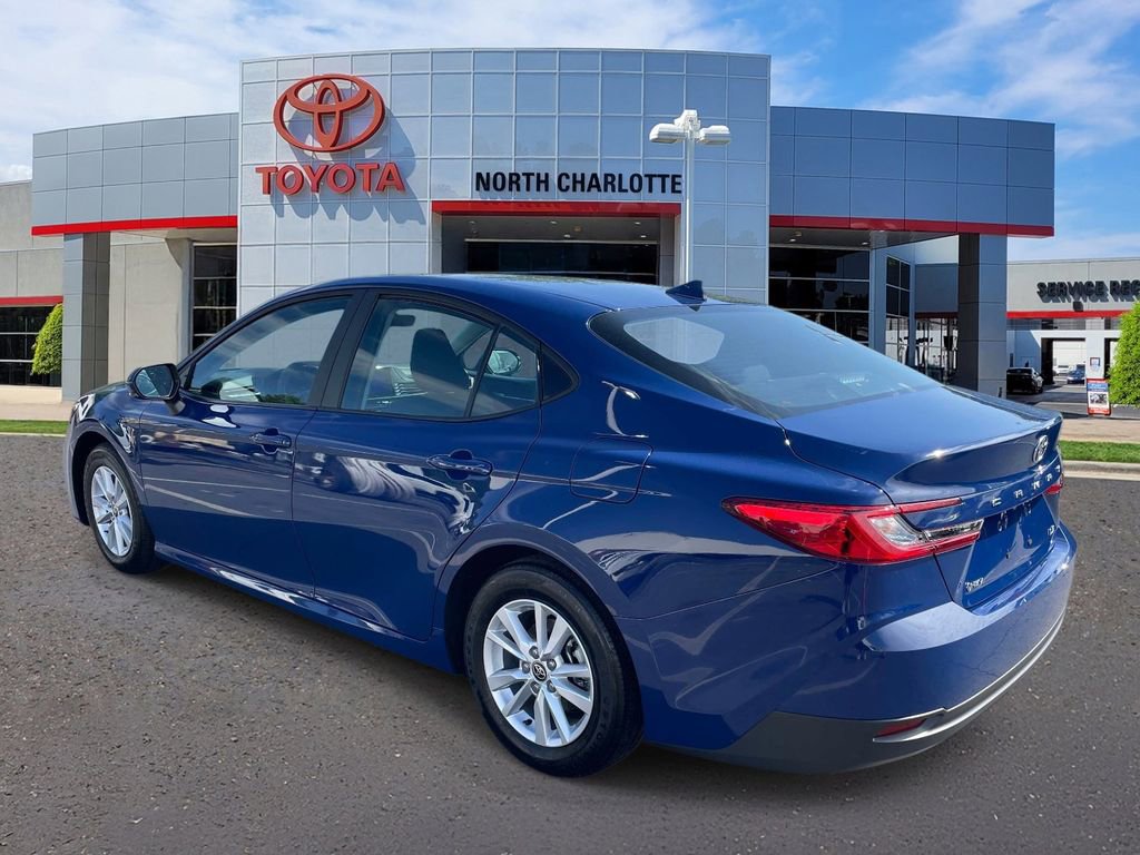 Used 2025 Toyota Camry LE w/ Convenience Package FWD image 8
