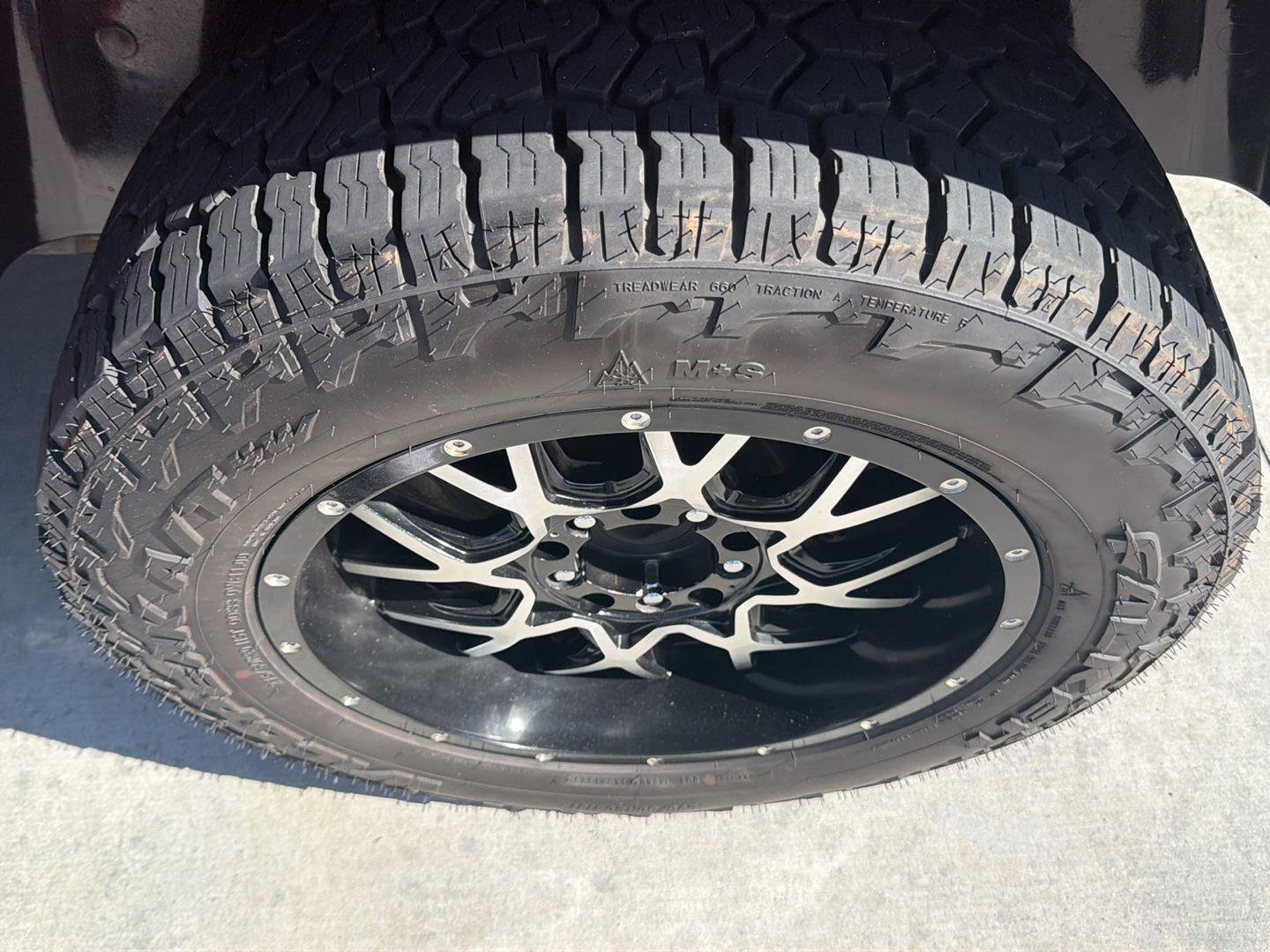 Used 2013 RAM 1500 Express AWD/4WD image 23
