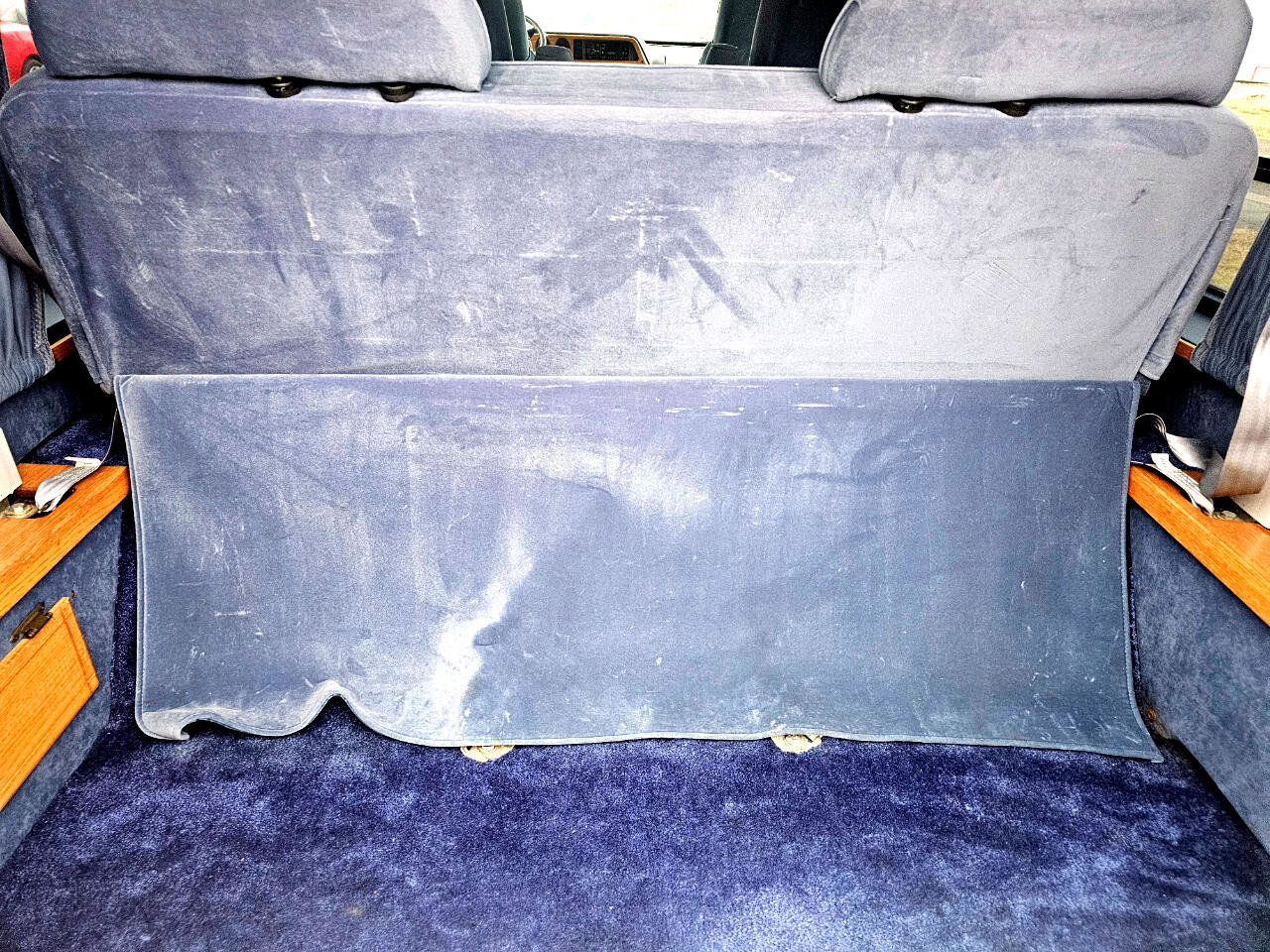 Used 1994 Dodge B2500 B250 109 WB image 22