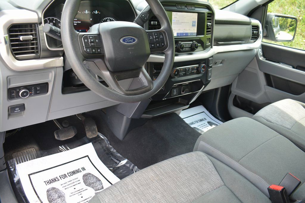 Used 2023 Ford F150 XLT image 10