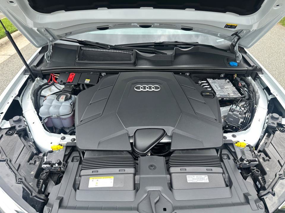 Certified 2026 Audi Q7 3.0T Premium Plus AWD/4WD image 16