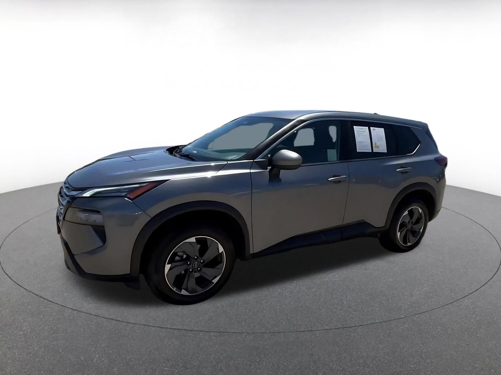 Used 2025 Nissan Rogue SV FWD image 7