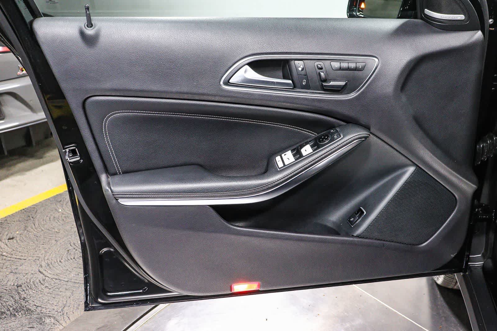 Used 2015 Mercedes-Benz GLA 250 image 22