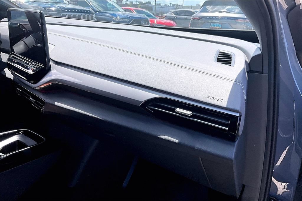 Used 2023 Volkswagen ID.4 Pro S Plus RWD image 19