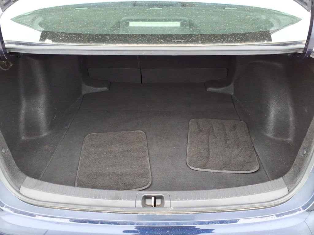 Used 2021 Toyota Corolla LE FWD image 24