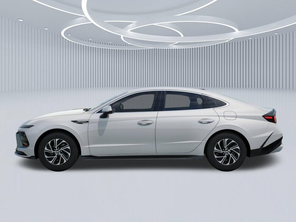New 2026 Hyundai Sonata Blue FWD image 3
