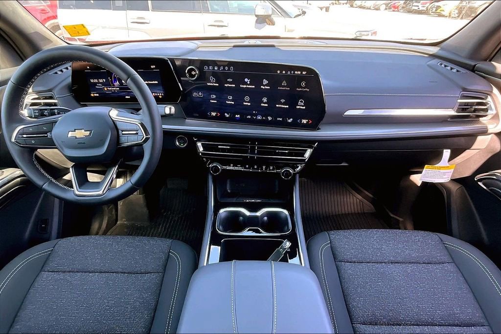 New 2025 Chevrolet Traverse LT w/ Driver Confidence Package image 5