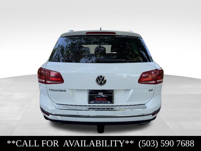Used 2015 Volkswagen Touareg Sport AWD/4WD image 6