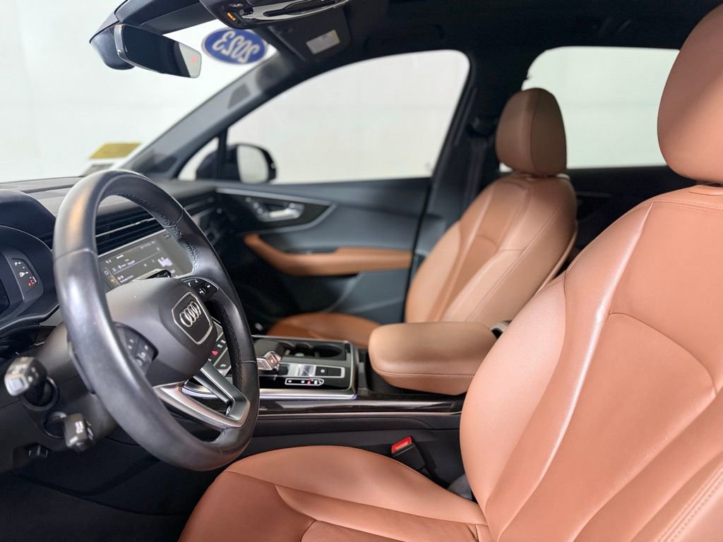 Used 2023 Audi Q7 2.0T Premium Plus w/ Premium Plus Package image 21