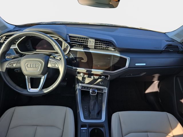 Used 2023 Audi Q3 2.0T Premium Plus w/ Premium Plus Package AWD/4WD image 10