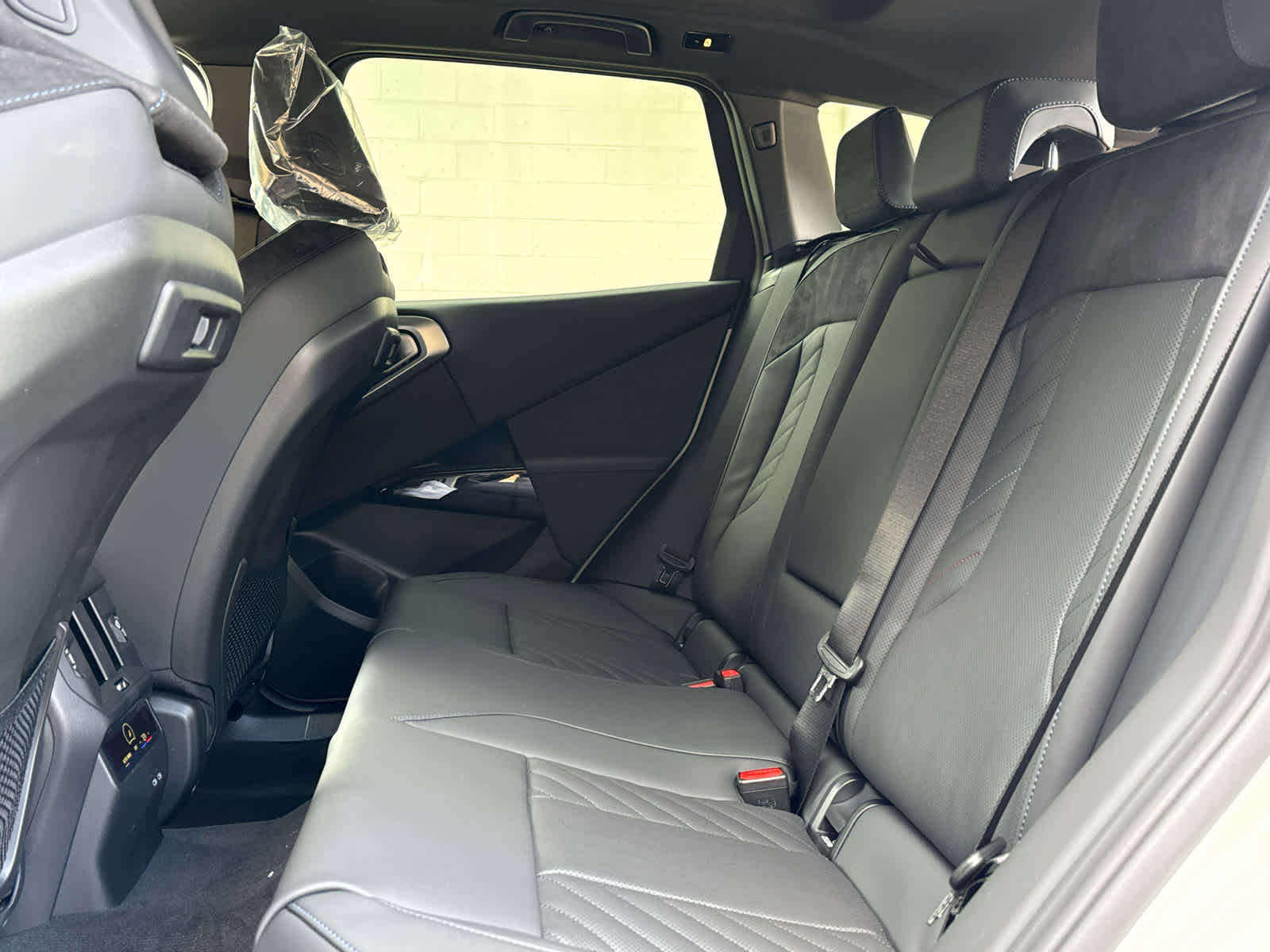 New 2026 BMW X3 xDrive30 w/ M Sport Package image 16